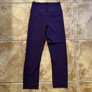 NWOT Boysenberry Color Lululemon Capris